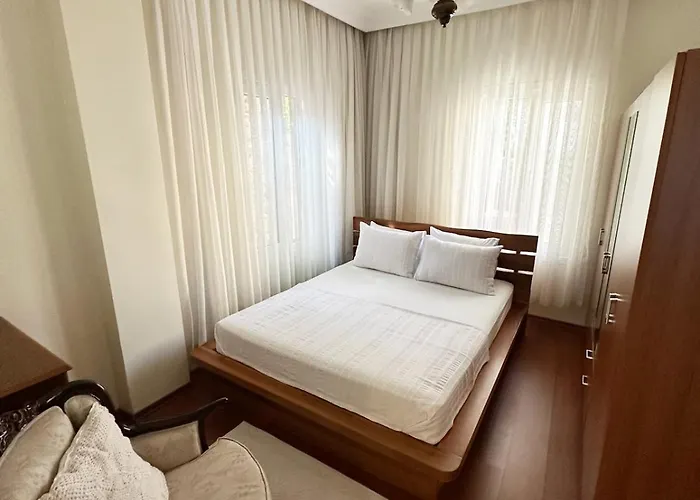 Garden House Heybeliada Apartamento